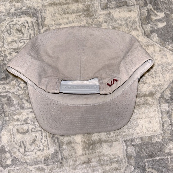 RVCA hat khaki/maroon - Picture 2 of 2
